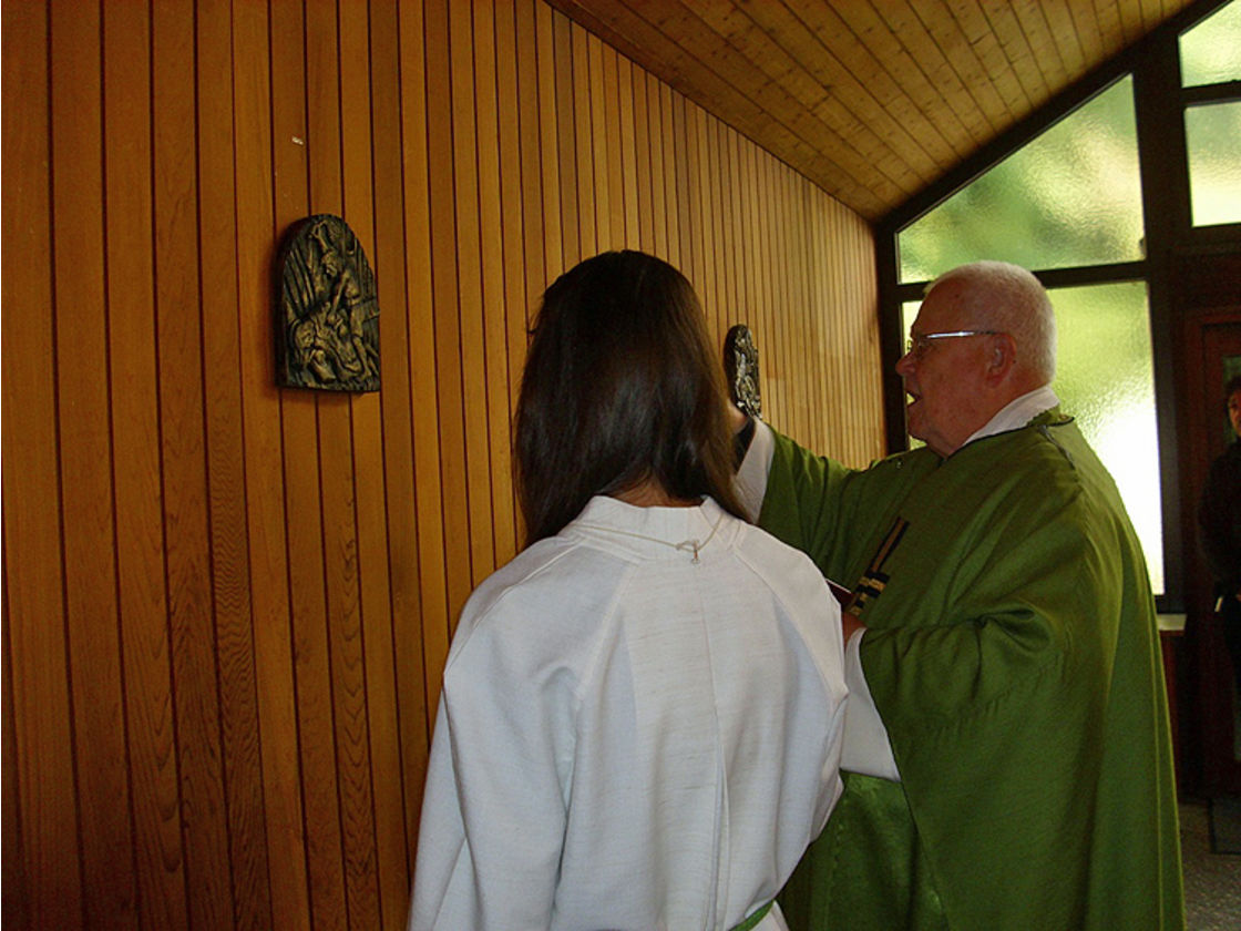 St. Elisabeth in Bad Emstal/Merxhausen (Foto: Karl-Franz Thiede)